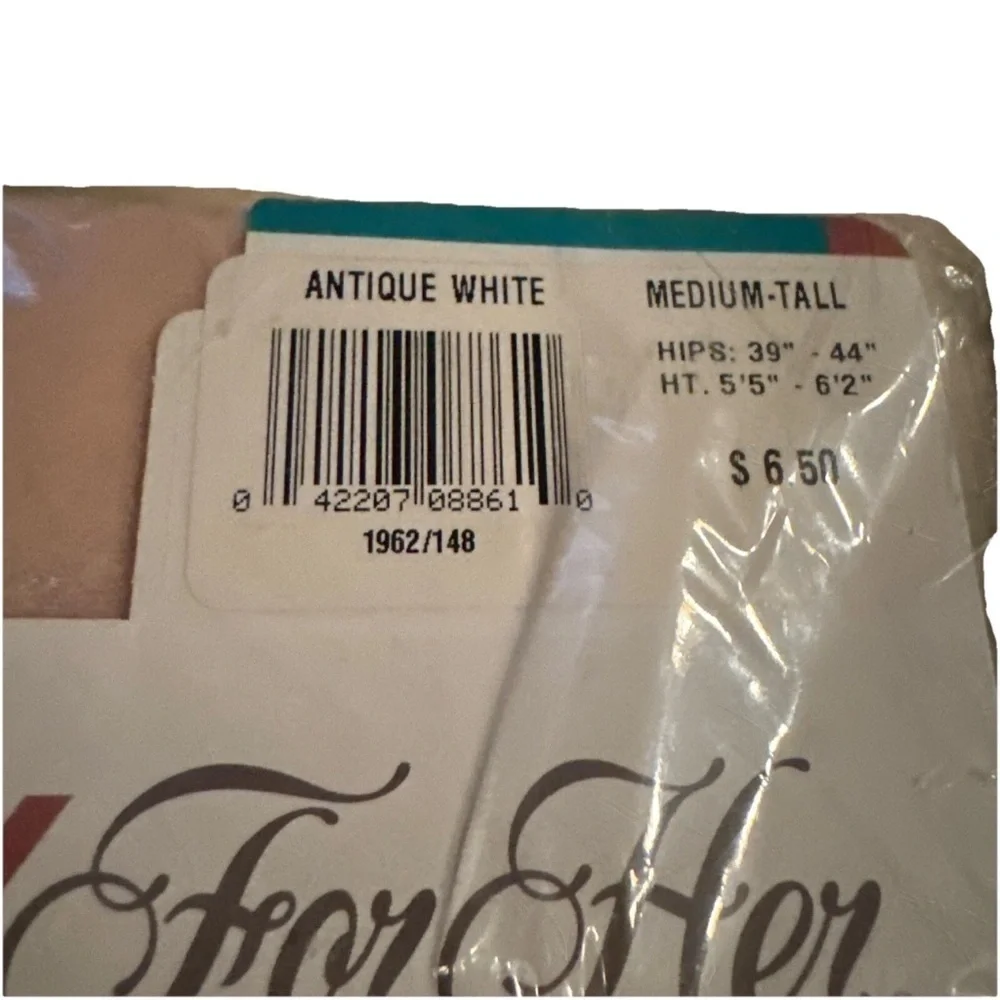 JOCKEY FOR HER SHEEREST EVER ULTRA CNTRL TOP PANTYHOSE ANTQUE WHITE M Tall